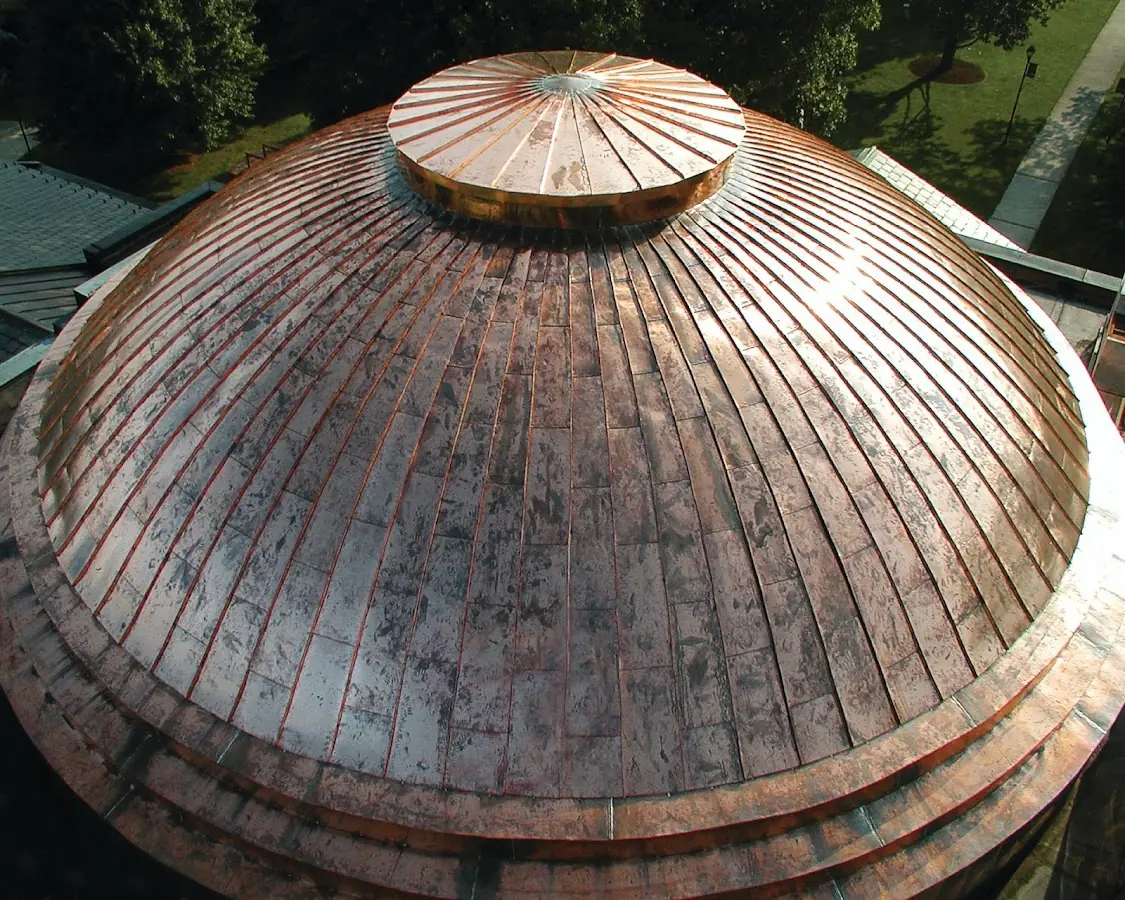 Craftsman Roofing crew installing a new roof in Egypt Lake-Leto